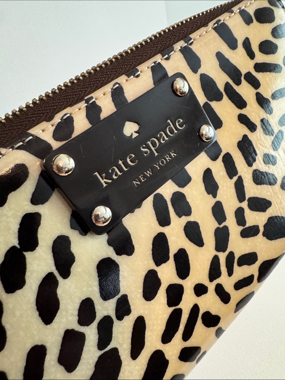 Kate Spade Daycation Lacey Wallet Storybook Lining Rare - Picture 6 of 7
